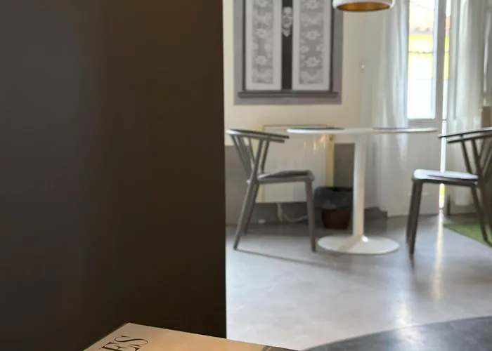 Luzz Me - Casa De Angra