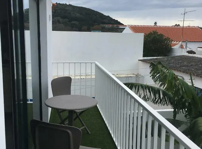 Luzz Me - Casa De Angra * Angra do Heroísmo