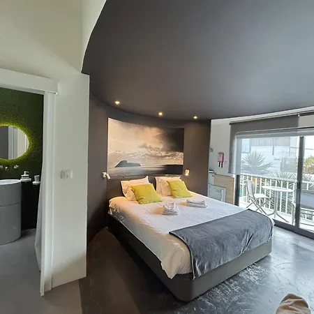 Luzz Me - Casa De Angra * Angra do Heroísmo