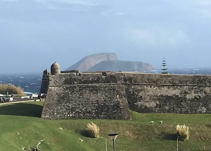 Daire Luzz Me - Casa De Angra Angra do Heroísmo